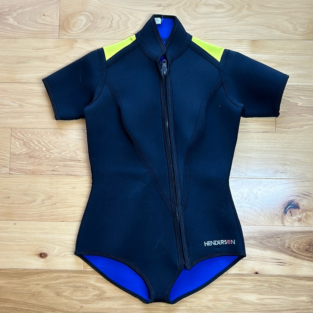 Henderson Aquatic Women’s Short Sleeve Neoprene Wetsuit | Size 10